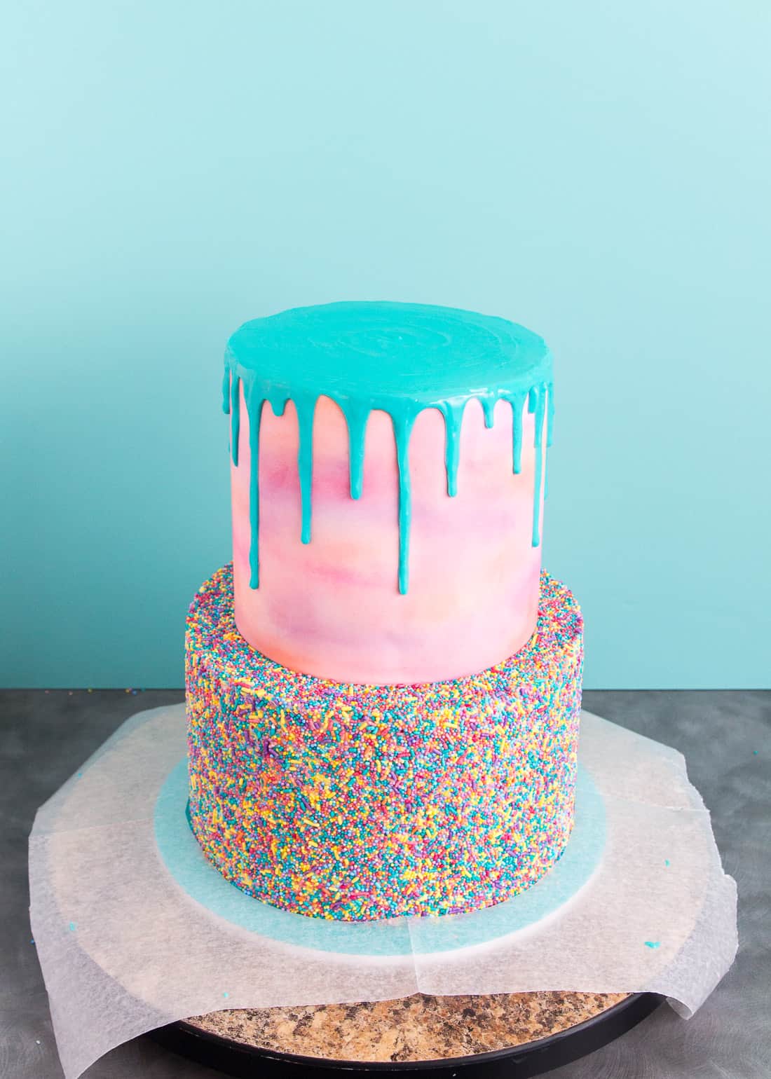 Sprinkle Cake Tutorial - A step by step guide to applying sprinkles to a fondant covered cake ~ Sweetness and Bite