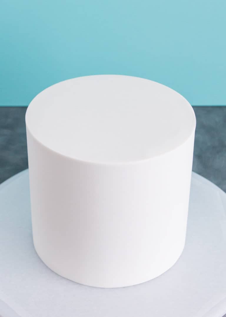 How To Wrap A Cake With Fondant Sweetness & Bite