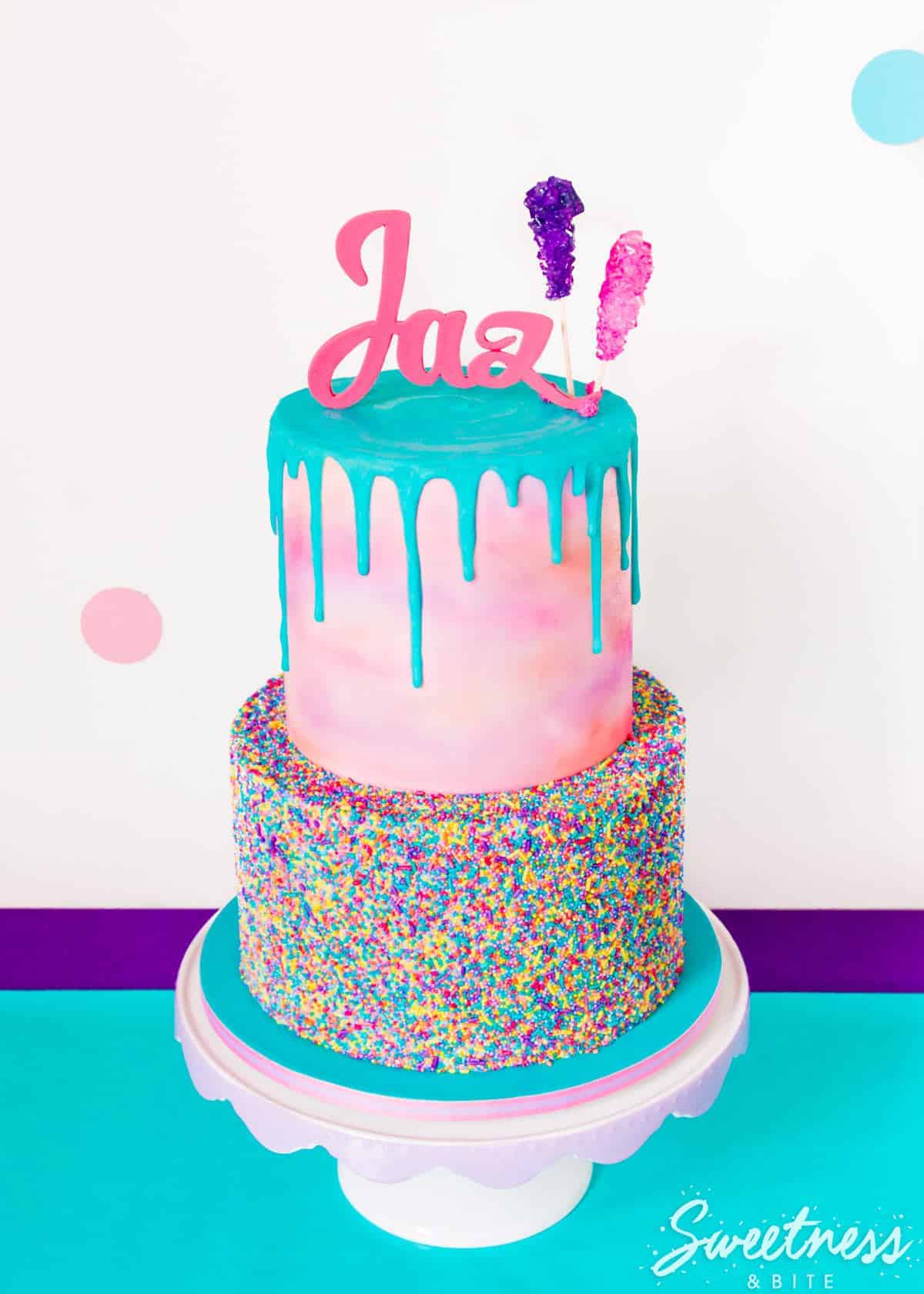 Wilton Cake Decorating - @brittanymaycakes created this incredible pastel sprinkle  drip birthday cake! 💕😍 This cake would bring a smile to anyone's face!  Click here for more birthday cake ideas: http://ow.ly/4RDK50mA5dE |