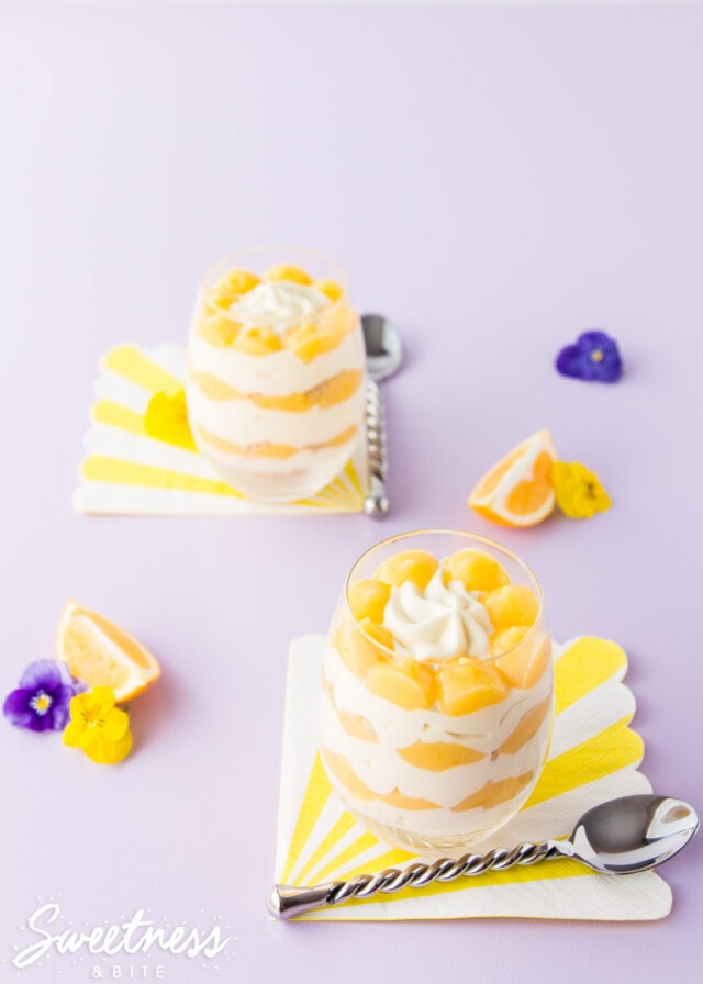 Lemon Cheat'sCakes, Super Simple Lemon Cheesecakes - No bake, no gelatine, simple ingredients and ready to eat in under an hour. The easiest, quickest cheesecakes you'll ever make! ~ by Sweetness & Bite