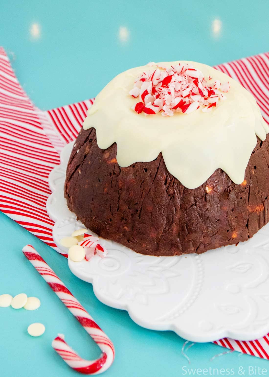 Chocolate Peppermint Fudge Christmas Pudding is a fun and easy twist on a traditional festive treat.