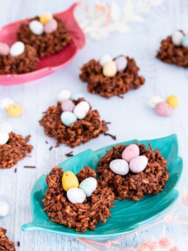 Easy Chocolate Easter Nests!
