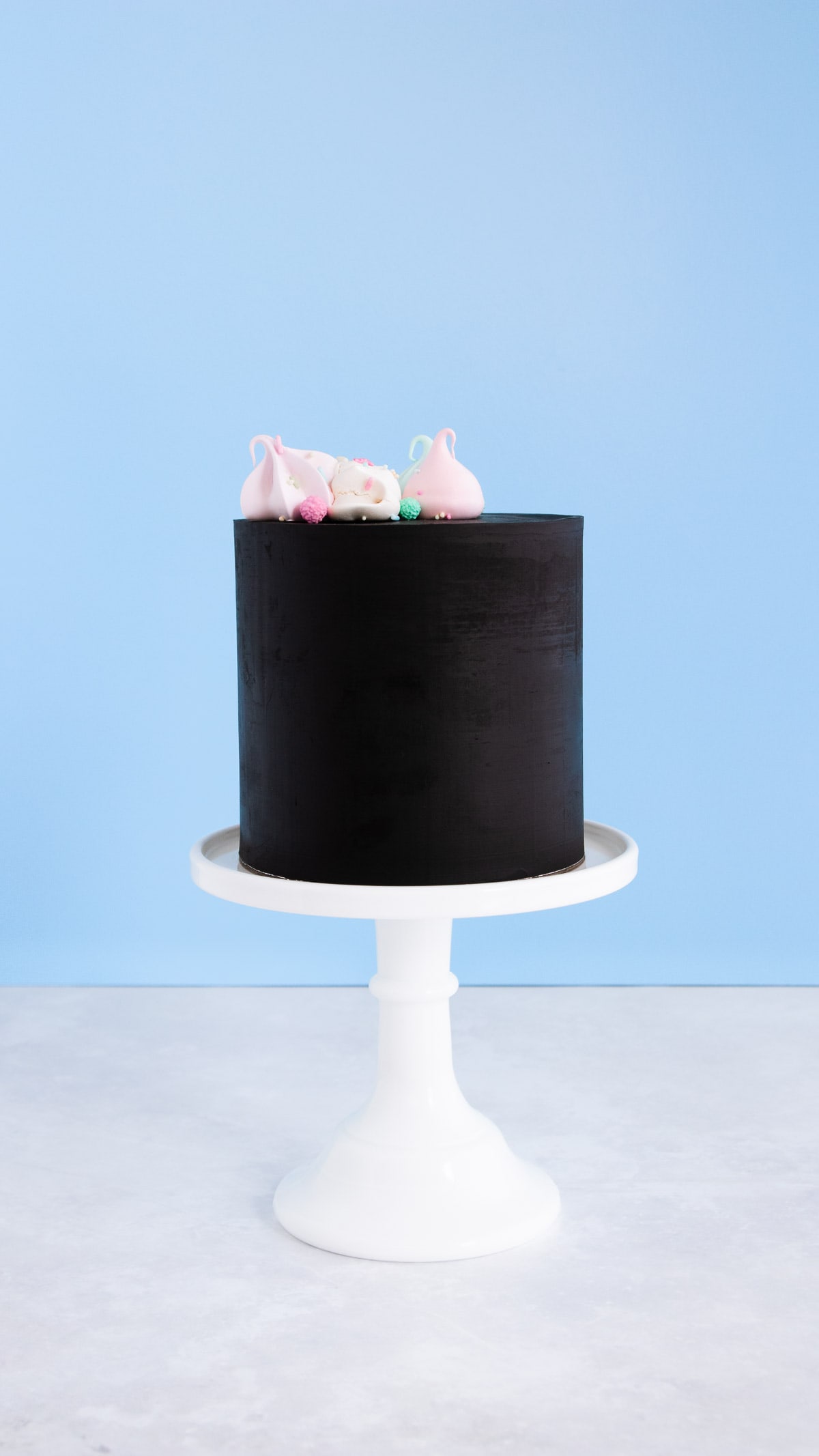 Heart Classic Black Cake - Sugar Whipped Cakes Website